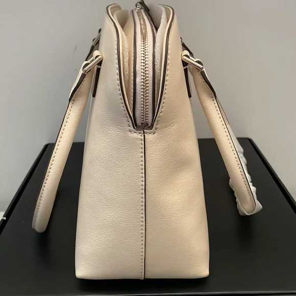 KATE SPADE MARIELLA GREEN ST LEATHER CRÈME BAG - Picture 3 of 14
